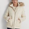 Abrigos de plumón con ribete de piel sintética Ralph Lauren para mujer en color crema Abrigos de plumón con ribete de piel sintética Ralph Lauren para mujer en color crema
