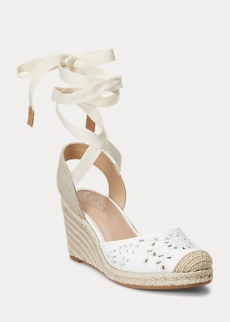 Alpargatas Ralph Lauren de piel napa con ojales y diseño paislee para mujer en color blanco