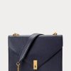 Bolso bandolera Ralph Lauren Polo ID de piel con cadena tipo sobre para mujer en azul marino medianoche Bolso bandolera Ralph Lauren Polo ID de piel con cadena tipo sobre para mujer en azul marino medianoche