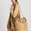 Bolso de mano grande Andie de nobuk Ralph Lauren para mujer de Buff Bolso de mano grande Andie de nobuk Ralph Lauren para mujer de Buff