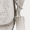 Bolsos de hombro pequeños Maddy de piel con ojales de Ralph Lauren para mujer, color blanco Bolsos de hombro pequeños Maddy de piel con ojales de Ralph Lauren para mujer, color blanco
