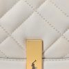 Bolsos Saddle de piel acolchada Ralph Lauren Polo ID para mujer en color marfil Bolsos Saddle de piel acolchada Ralph Lauren Polo ID para mujer en color marfil