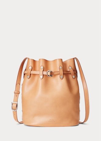 Bolsos tipo cubo grandes Bellport con tachuelas en vachetta de Ralph Lauren para mujer en color natural