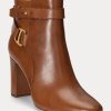 Botas de piel bruñida Madelyn de Ralph Lauren para mujer en color marrón Botas de piel bruñida Madelyn de Ralph Lauren para mujer en color marrón