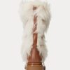Botas Ralph Lauren Celia de piel de oveja y cuero bruñido en color crema para mujer Botas Ralph Lauren Celia de piel de oveja y cuero bruñido en color crema para mujer
