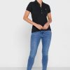 Camisa polo negra con detalle de botones de Ralph Lauren para mujer Camisa polo negra con detalle de botones de Ralph Lauren para mujer