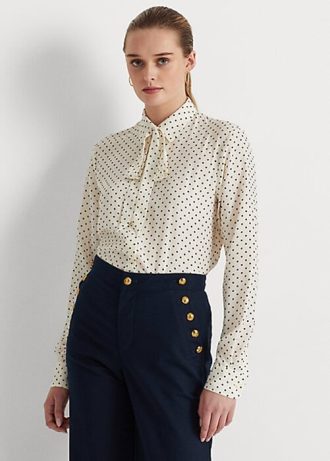 Camisas Ralph Lauren de crepé con cuello anudado y lunares en color crema/azul marino para mujer