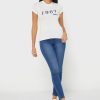 Camisetas blancas con cuello redondo y gráficos de Ralph Lauren para mujer