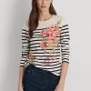 Camisetas de manga larga de jersey con estampado floral y rayas de Ralph Lauren para mujer, color crema/azul marino Camisetas de manga larga de jersey con estampado floral y rayas de Ralph Lauren para mujer, color crema/azul marino