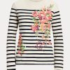 Camisetas de manga larga de jersey con estampado floral y rayas de Ralph Lauren para mujer, color crema/azul marino Camisetas de manga larga de jersey con estampado floral y rayas de Ralph Lauren para mujer, color crema/azul marino