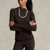 Camisetas marrones de manga larga con cuello alto y logotipo de Ralph Lauren para mujer Camisetas marrones de manga larga con cuello alto y logotipo de Ralph Lauren para mujer