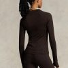 Camisetas marrones de manga larga con cuello alto y logotipo de Ralph Lauren para mujer Camisetas marrones de manga larga con cuello alto y logotipo de Ralph Lauren para mujer