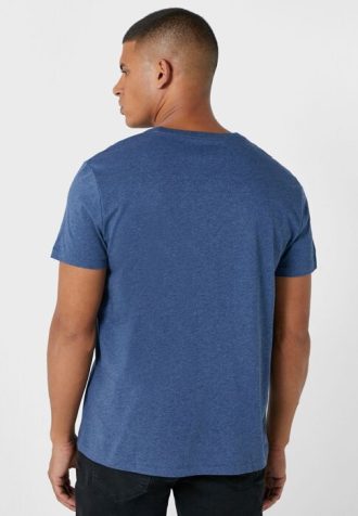 camisetas ralph lauren azules con cuello en v y logo en el pecho para hombre 2 330x476 - Camisetas Ralph Lauren azules con cuello en V y logo en el pecho para hombre
