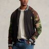Chaquetas de béisbol de polar con mangas de camuflaje multicolor de Ralph Lauren para hombre Chaquetas de béisbol de polar con mangas de camuflaje multicolor de Ralph Lauren para hombre