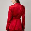 Chaquetas de satén con cinturón Ralph Lauren Quinton para mujer en color rojo