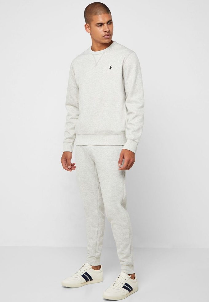 Pantalones deportivos con puños esenciales Ralph Lauren grises para hombre Pantalones deportivos con puños esenciales Ralph Lauren grises para hombre