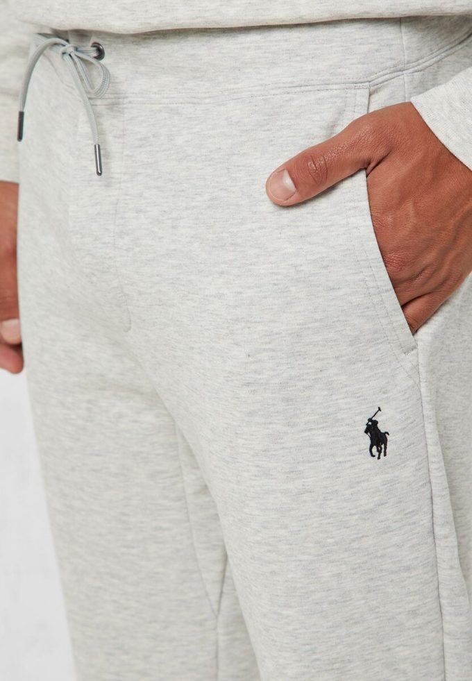Pantalones deportivos con puños esenciales Ralph Lauren grises para hombre Pantalones deportivos con puños esenciales Ralph Lauren grises para hombre