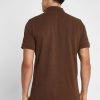 Polos esenciales Ralph Lauren de corte clásico para hombre en color marrón Polos esenciales Ralph Lauren de corte clásico para hombre en color marrón