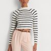 Suéteres de cuello alto cortos a rayas Ralph Lauren para mujer en color crema/azul marino Suéteres de cuello alto cortos a rayas Ralph Lauren para mujer en color crema/azul marino
