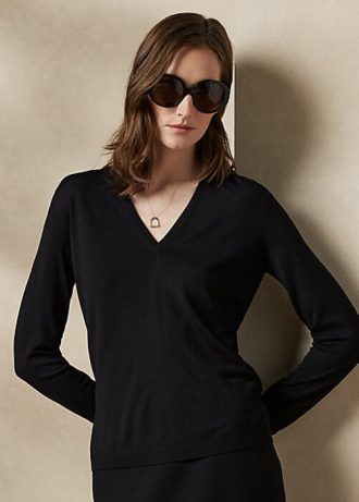 Suéteres negros de lana Ralph Lauren de manga larga y cuello en V para mujer Suéteres negros de lana Ralph Lauren de manga larga y cuello en V para mujer