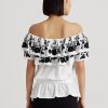 Tops de jersey bordado Ralph Lauren con hombros descubiertos en blanco y negro para mujer