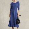 Vestido midi de algodón Ralph Lauren con cuello barco para mujer en color azul marino Vestido midi de algodón Ralph Lauren con cuello barco para mujer en color azul marino
