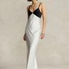 Vestido Ralph Lauren sin mangas de satén en contraste blanco y negro para mujer