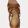 Zapatos de tacón Gisella de piel bruñida color marrón de Ralph Lauren para mujer Zapatos de tacón Gisella de piel bruñida color marrón de Ralph Lauren para mujer