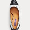 Zapatos de tacón Ralph Lauren Ainsley de piel de becerro con bloques de color en blanco y negro para mujer