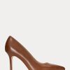 Zapatos de tacón Ralph Lauren Lindella II de piel bruñida color marrón para mujer Zapatos de tacón Ralph Lauren Lindella II de piel bruñida color marrón para mujer
