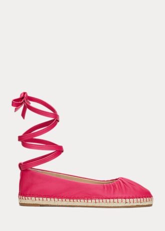 Zapatos planos con cordones de piel napa Ralph Lauren Cecilia para mujer en color fucsia Zapatos planos con cordones de piel napa Ralph Lauren Cecilia para mujer en color fucsia